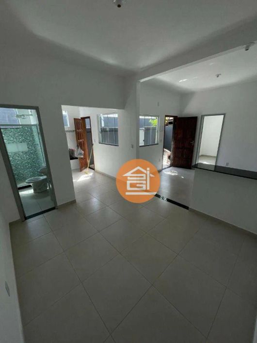 Casa com 1 dormitório para alugar, 50 m² - Trindade - São Gonçalo/RJ