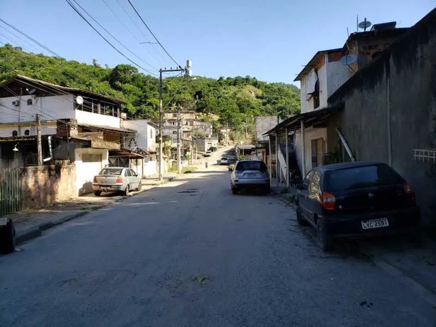 Engenho Pequeno - Rua Felix Antonio da Silva, 375 Casa 04 R 390,00