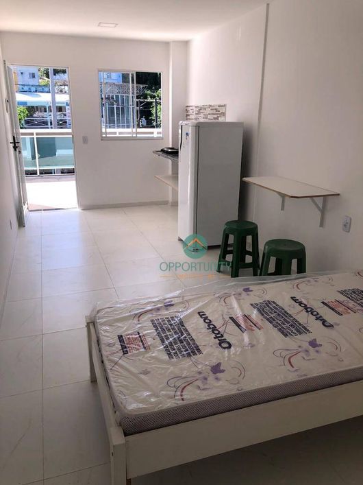 Loft com 1 dormitório para alugar, 30 m² por R$ 900/mês - Maria Paula - São Gonçalo/RJ