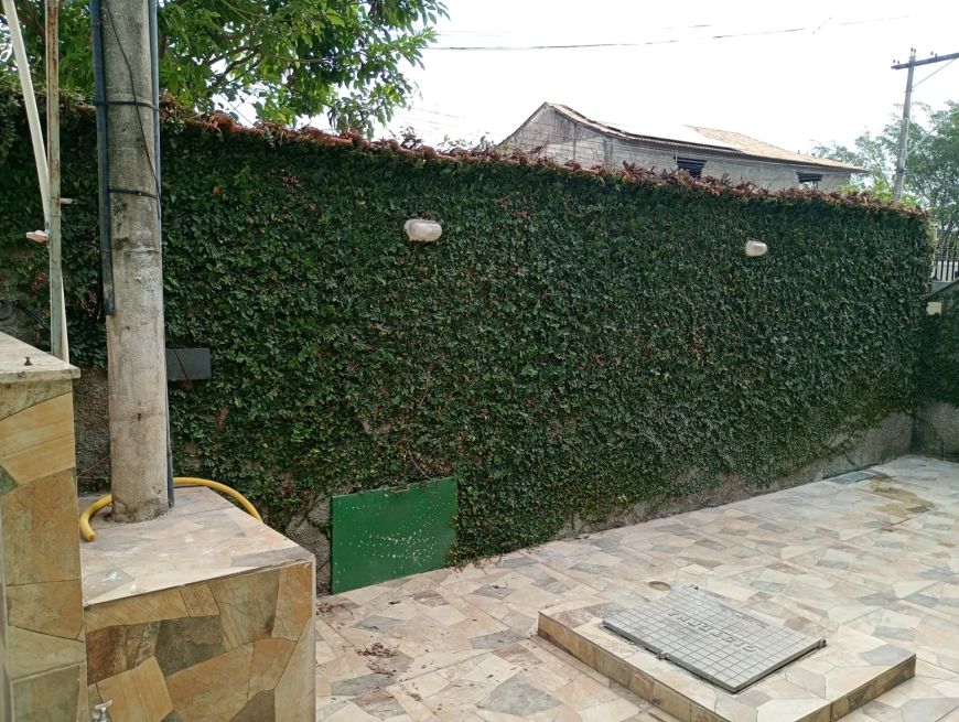 Aluga ótima casa 2qtos São Gonçalo no bairro Gradim