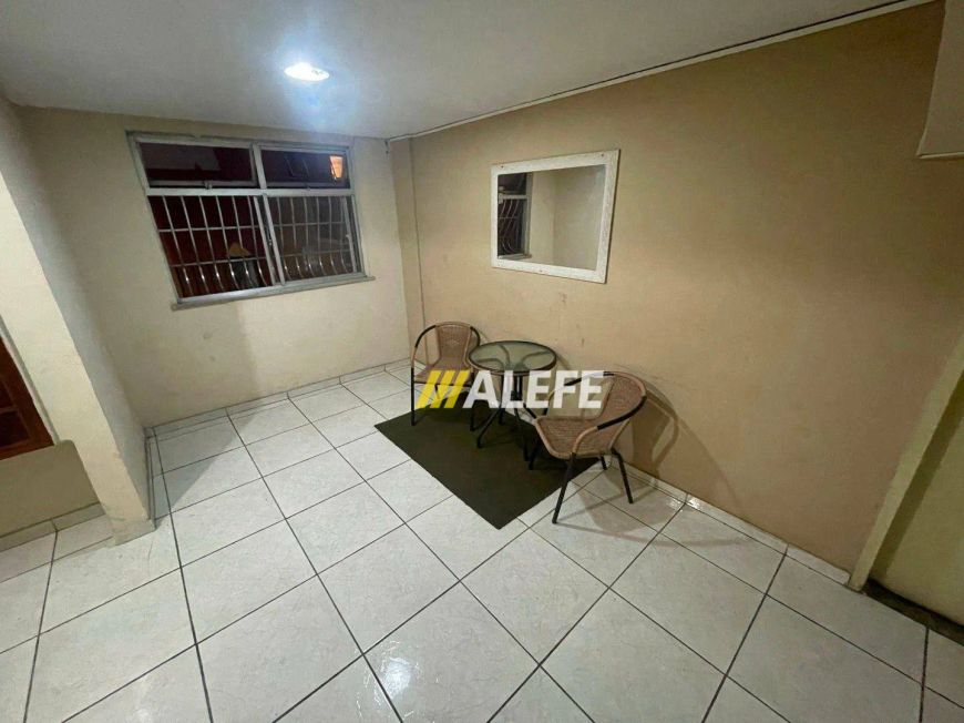 Apartamento com 2 dormitórios, 60 m² - venda por R$ 180.000,00 ou aluguel por R$ 1.215,00/mês - Barr
