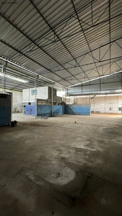 GALPAO COMERCIAL em SÃO GONÇALO - RJ, GALO BRANCO