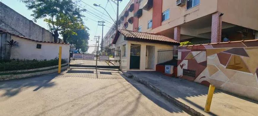 Colubandê - Rua Manuel Lisboa, 34 apto 407 - 900,00 Condomínio incluso