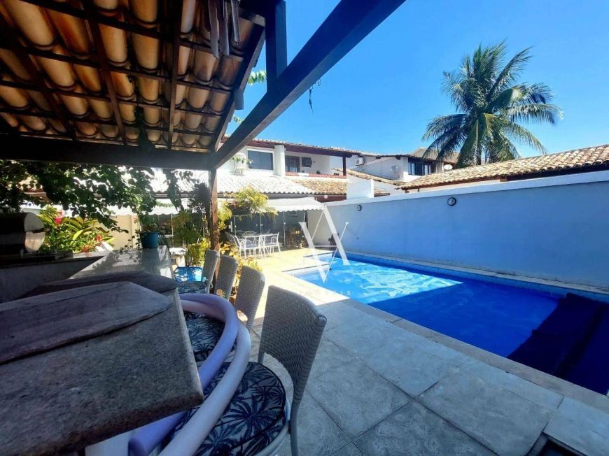 Casa com 3 dormitórios à venda, 343 m² por R$ 1.980.000 - Recreio dos Bandeirantes - Rio de Janeiro/