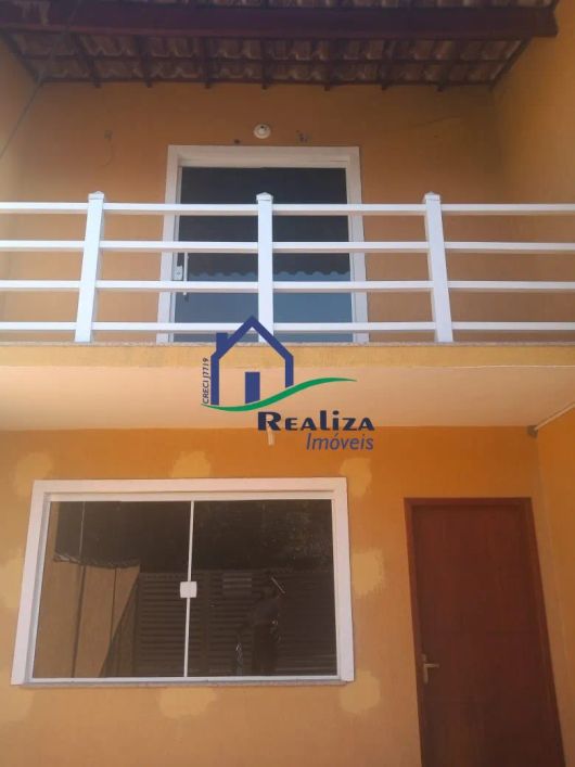 Casa duplex com 2 dormitórios, para Locação na Trindade - São Gonçalo