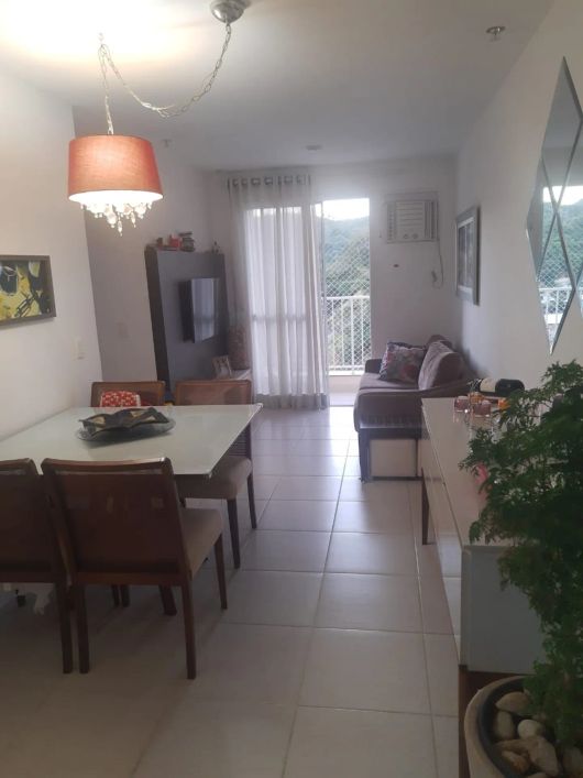 Oportunidade! Apartamento em condomínio de ótimo padrão. Cód: 0546