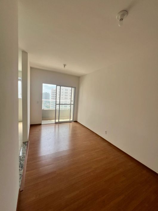 Venda - Apartamento 2 quartos sendo 1 suíte