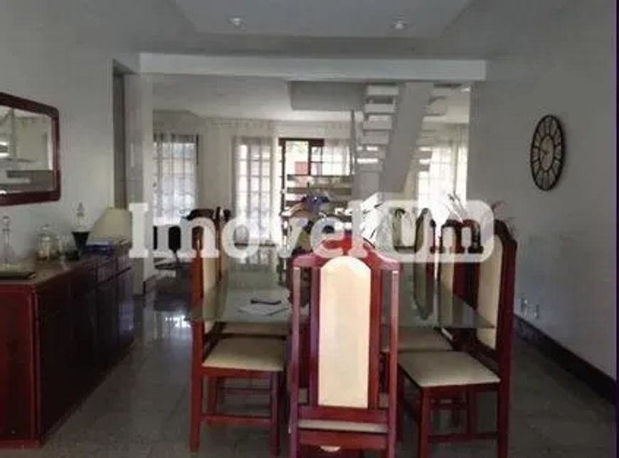 Recreio dos Bandeirantes | Casa 5 quartos, sendo 4 suites