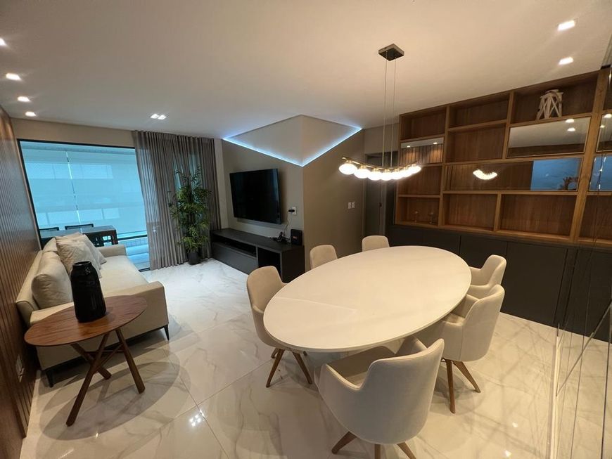 Lindo apartamento no edifício Gran Marine , empreendimento a beira mar, pronto de móveis fixos