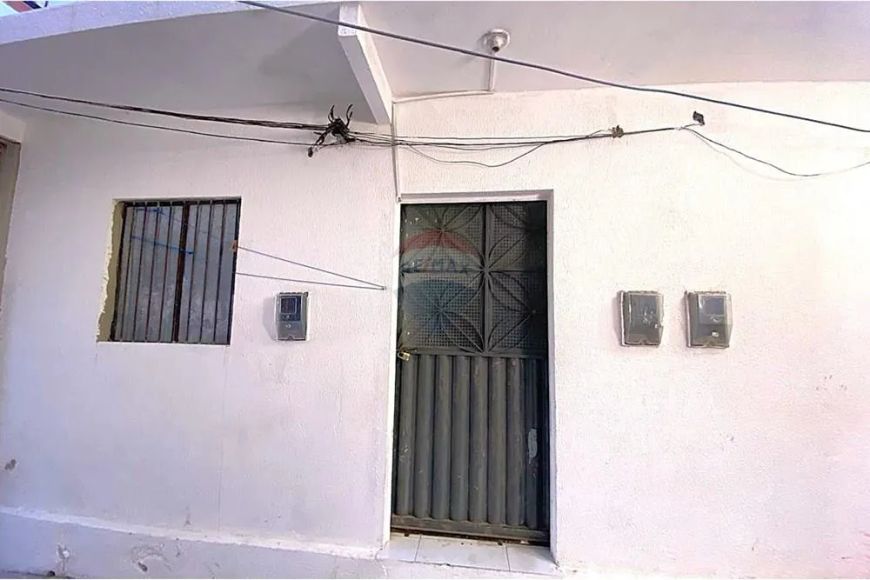Casa em Vila com 2 Quartos, Sala, Cozinha e Varanda no Canaã