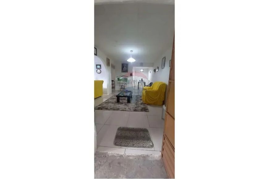 Casa com 6 Pontos Comerciais a Venda na Santa Lucia