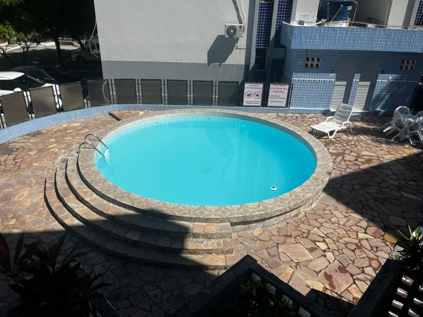 Imóvel para venda possui 82 metros quadrados com 3 quartos em Ponta Verde - Maceió - AL