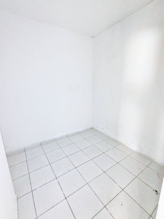 Condomínio residencial c/ 18 casas, com 02qtos cada