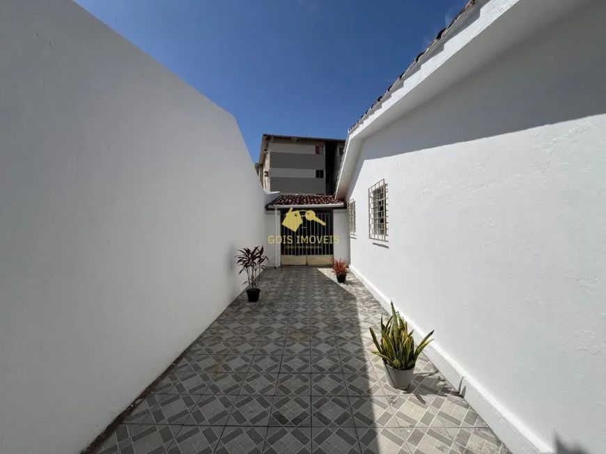 Casa localizada no Feitosa - 3 quartos, vaga para 3 carros