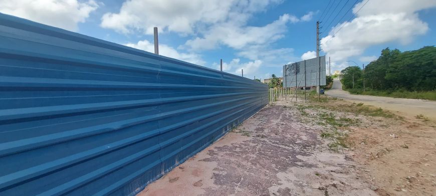 Imóvel para venda possui 280 metros quadrados em Antares - Maceió - AL