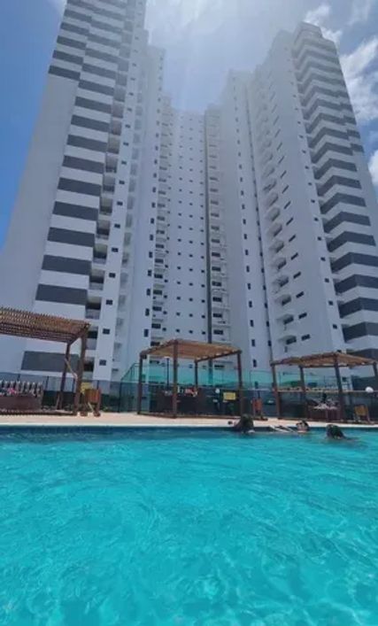 ALUGO Apartamento de 110m² no Ed. Mirante Club Strategia (Farol)
