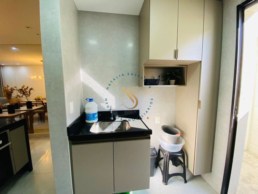 Vivendas do Valle - Casa Duplex em condomínio fechado no Antares com móveis planejados - Res. Vivend