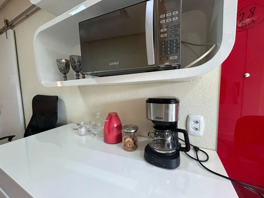 🏡1 SALA COMERCIAL MOBILIADA | FAROL | 24M² |