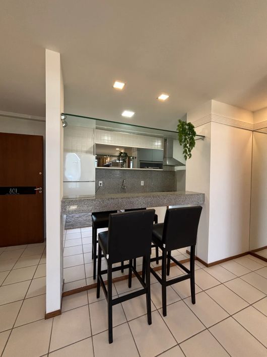 Quarto e Sala mobiliado na Pajuçara