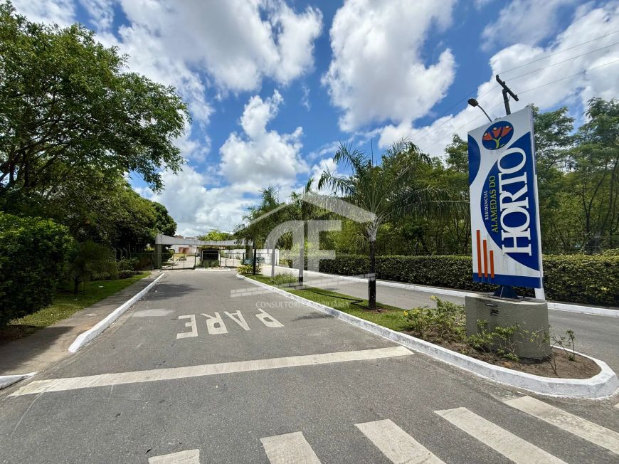 Lote de alto padrão com 707m² em condomínio de alto padrão - Alamedas do Horto.