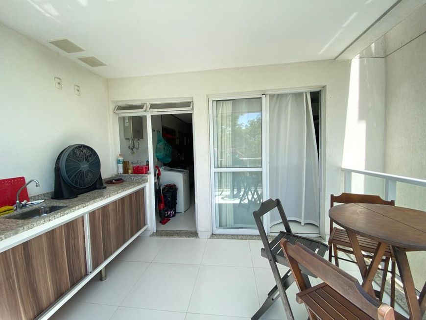 Apartamento com 2 quartos, 1 suíte, 1 vaga de garagem