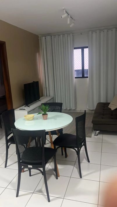 Quarto e Sala Mobiliado - Ponta Verde