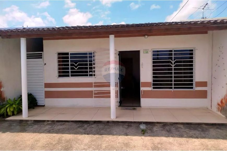 Casa em Cond. Fechado em Maceió: 2 Quartos, 3 Vagas