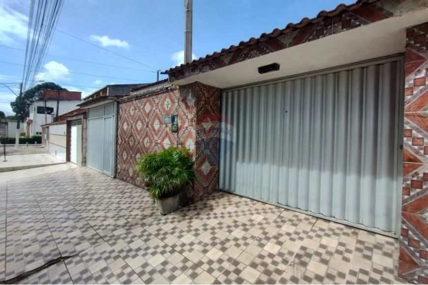 CASA ESPETACULAR À VENDA NO TABULEIRO DO MARTINS!!!