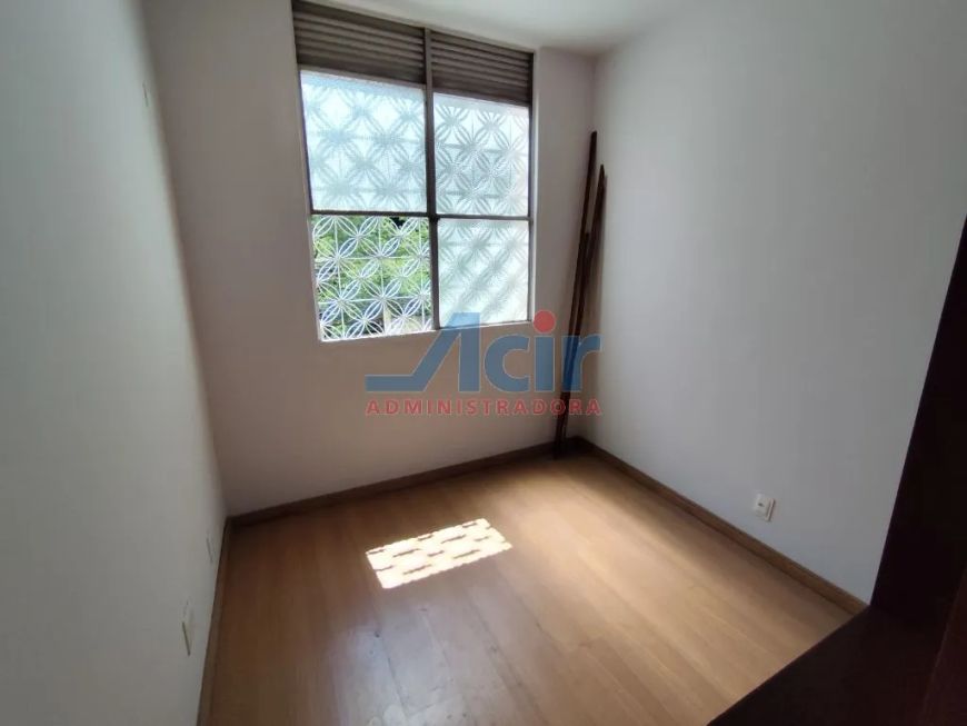 Apartamento com 3 quartos para alugar, 72m² por R$ 1.400,00/mês - Vila Isabel - Rio de Janeiro/RJ