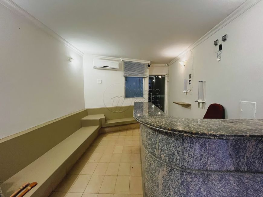 Prédio Comercial - 3 Consultórios - Farol - 223m²