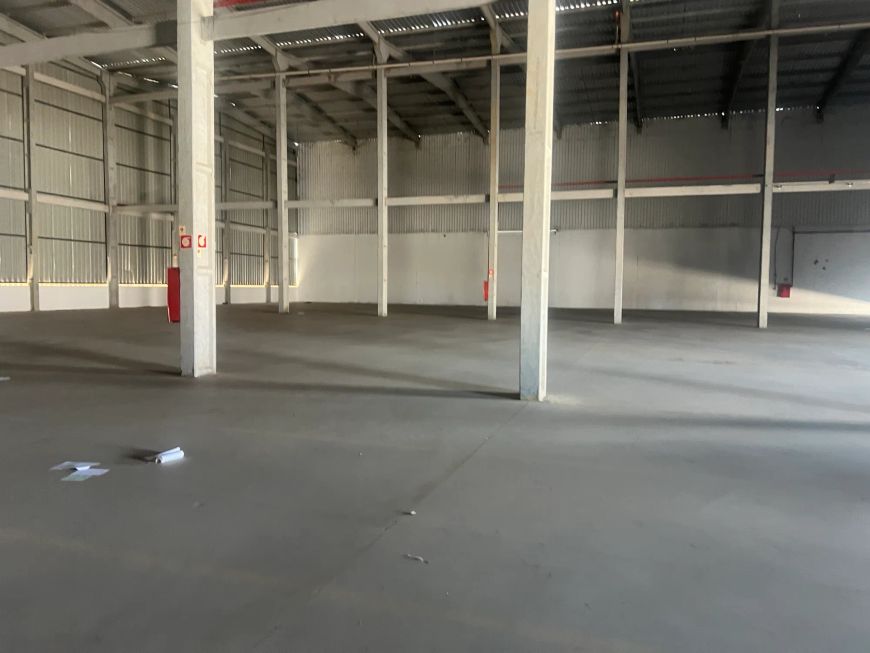 Galpão de 2.500m² no Maior Centro Logístico de Maceió: Estrutura Completa com Doca e Acesso à BR!"