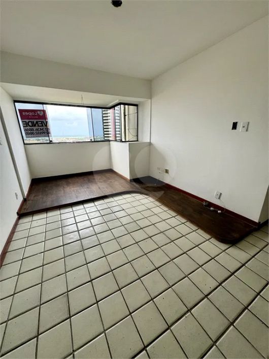 Apartamento com 3 quartos à venda em Farol - AL