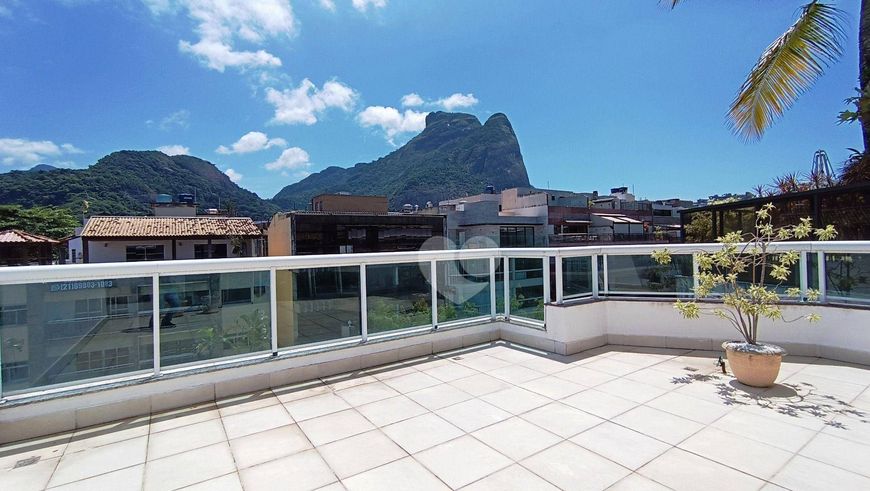 Jardim Oceânico - Cobertura Duplex com possibilidade de 4º Suíte. Sol da manhã com ampla de lazer co