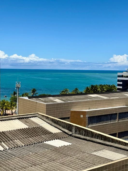 Apartamento de 1 quarto com vista para o mar
