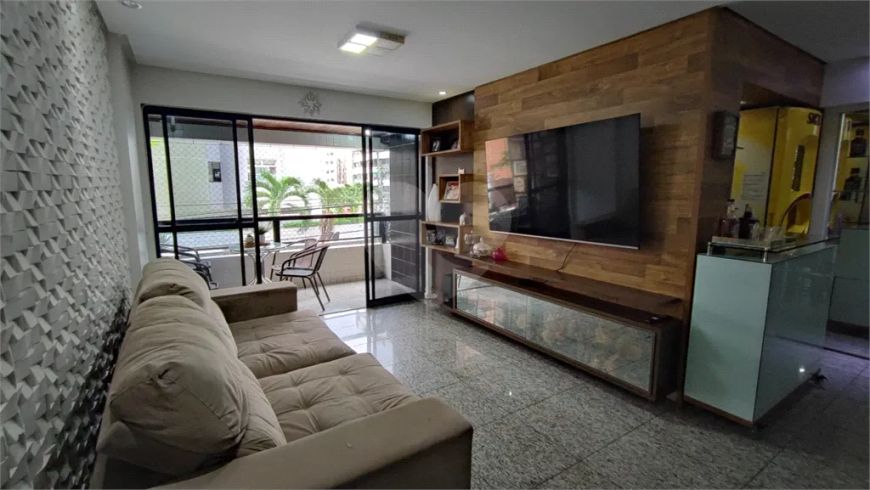 Apartamento com 3 quartos à venda em Ponta Verde - AL