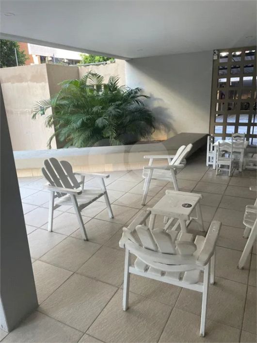 Apartamento com 2 quartos à venda em Ponta Verde - AL