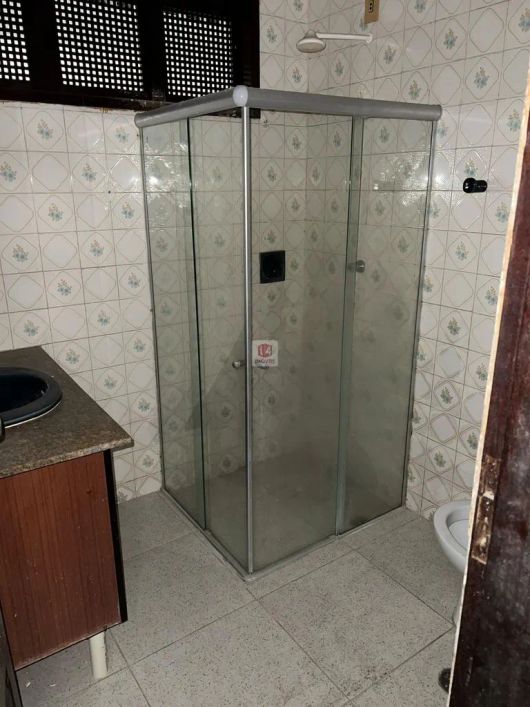 Excelente Prédio Comercial em Localização Privilegiada