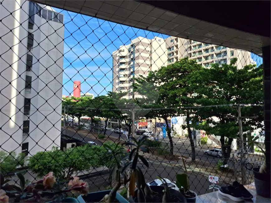 Apartamento com 3 quartos à venda em Ponta Verde - AL