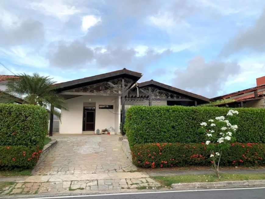 Casa 4 Suítes - 357m² - Piscina - Aldebaran Beta