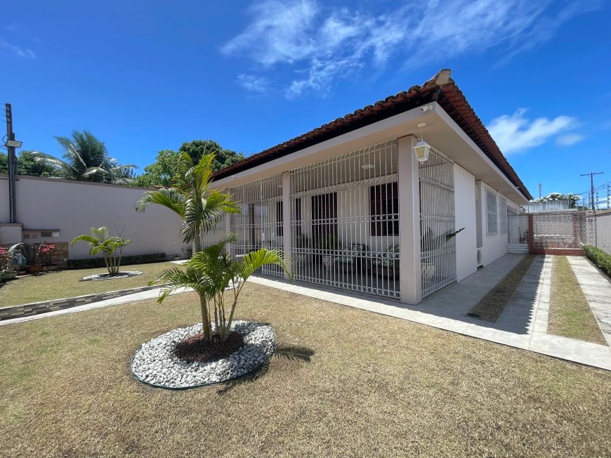 Casa a venda - 258 mts2 - com 4 quartos em Serraria - Maceió - AL ( Moradia ou Comercial )