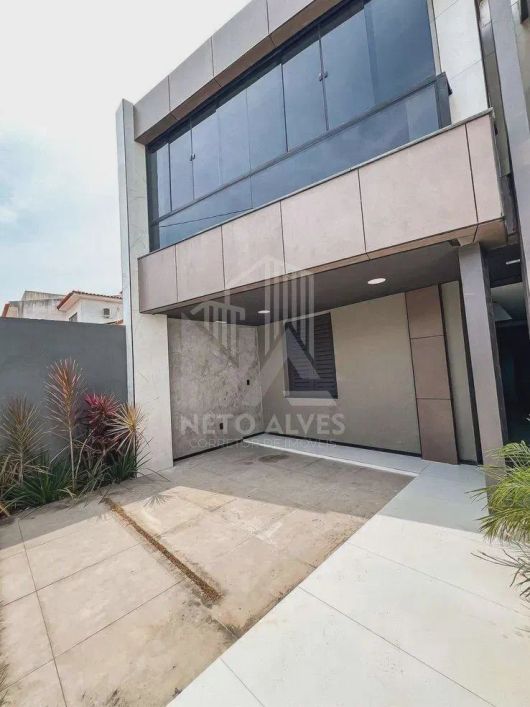 Casa à venda em rua pública, 190m², 3 quartos, 3 banheiros, 1 vagas, ANTARES, Maceió, AL
