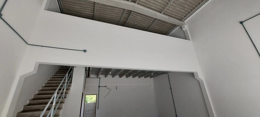 Imóvel para aluguel tem 84 metros quadrados em Barro Duro - Maceió - AL