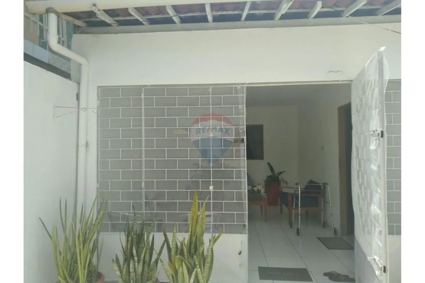 Casa á venda no Salvador Lyra