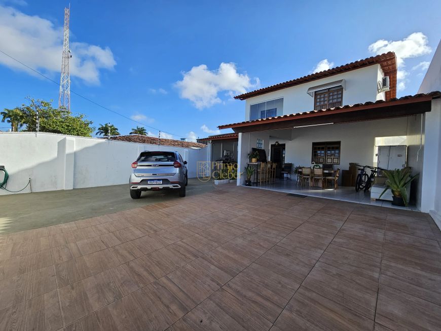 Casa 4 quartos a venda