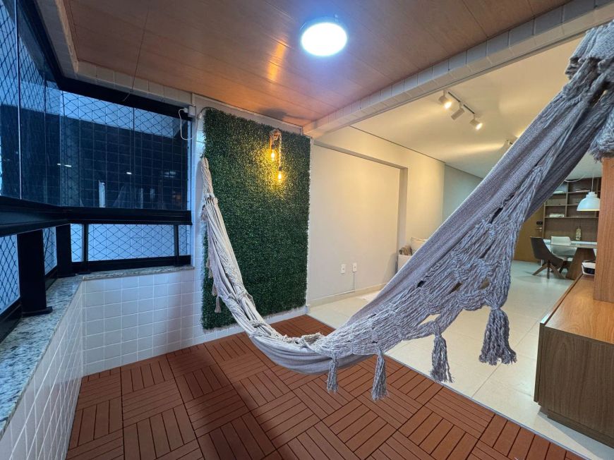 Excelente apartamento com 112m², 3 quartos, 1 suíte, nascente, no Farol - Maceió - AL