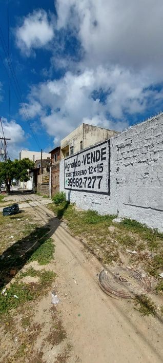 TERRENO GRUTA/ RUA TEREZA DE AZEVEDO/ MURADO