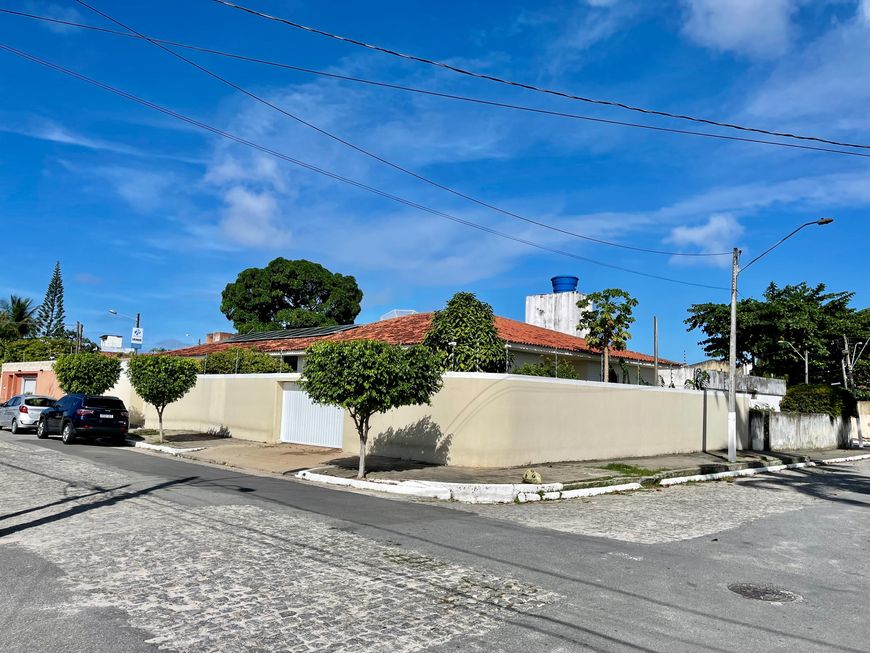 Casa Pitanguinha, 03 quartos