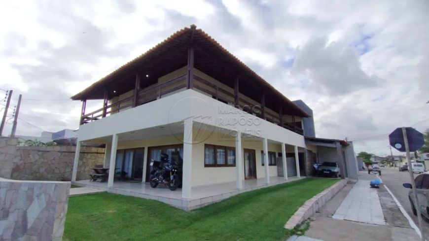 Casa 330m² - 5 Quartos - Cond. Jardins De La Reina - Santa Amélia