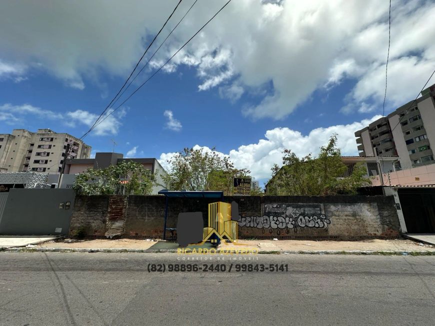 Terreno na Jatiuca, 540m², ótima localização