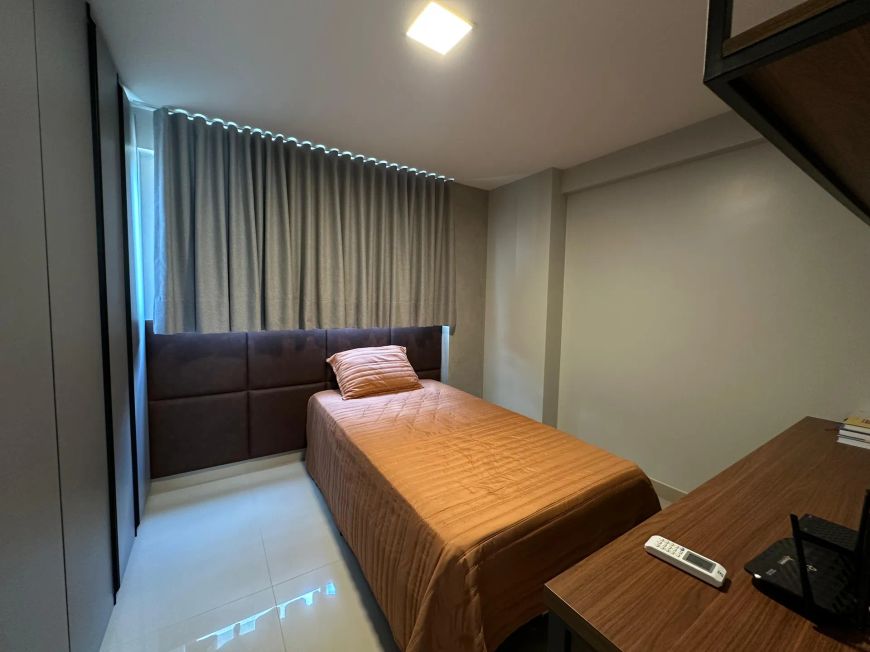 Belíssimo apartamento beira-mar com 4 suítes!